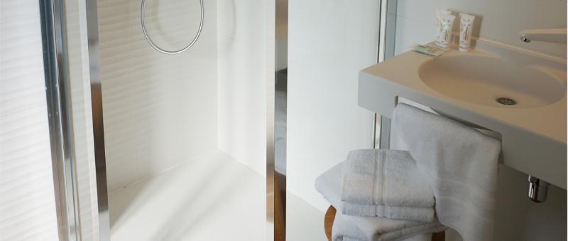 The Originals Relais Hotel Saint-Roch Salzuit ภายนอก รูปภาพ