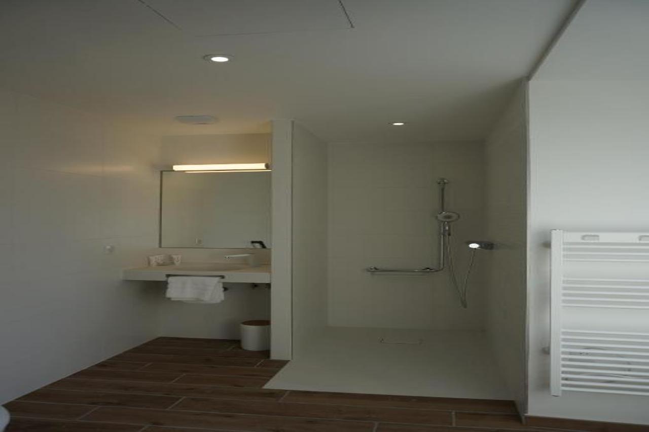The Originals Relais Hotel Saint-Roch Salzuit ภายนอก รูปภาพ