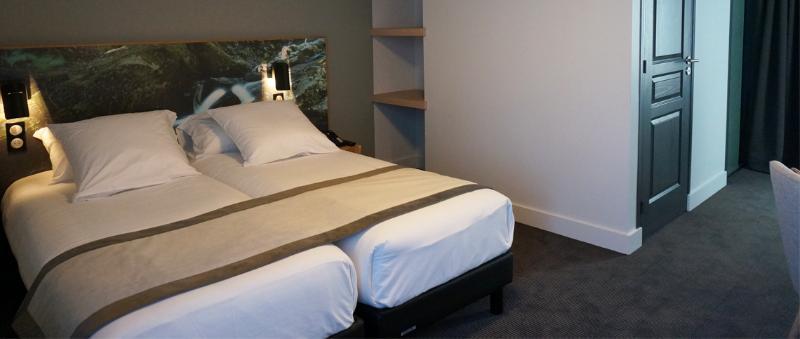The Originals Relais Hotel Saint-Roch Salzuit ภายนอก รูปภาพ